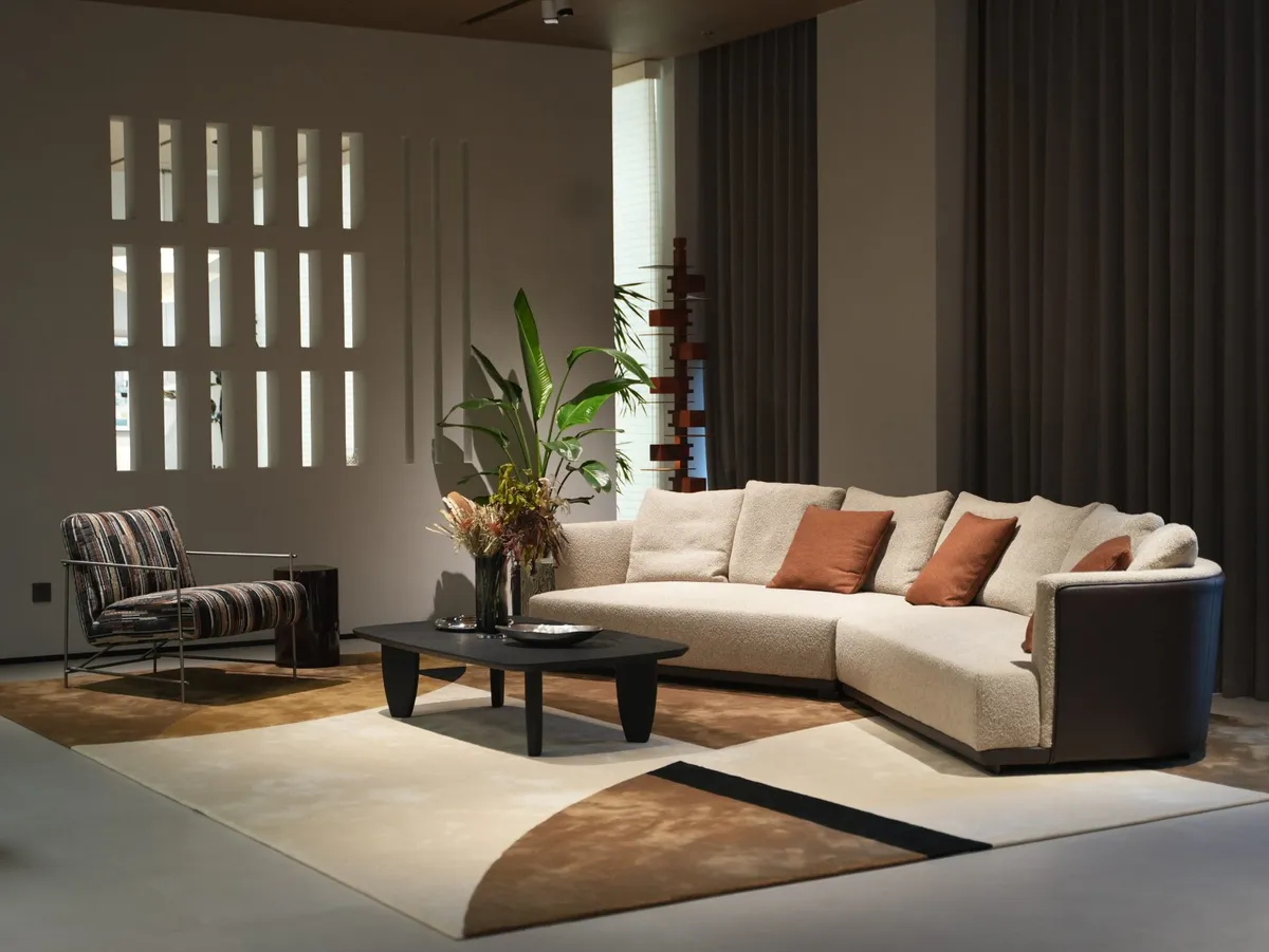 Soft Order Sofa | A Quiet, Composed Home